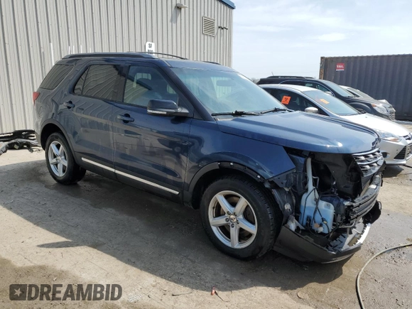 2016 Ford Explorer XLT with VIN 1FM5K8DH8GGB93722, listed as a Copart auction lot 54176025 with 98,016 mi miles and Clean Title. Bid and sale history available at carsss.com. Image 4.