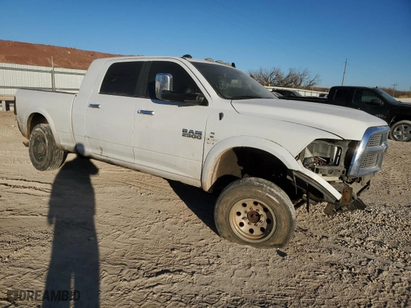 2015 Ram 2500 Laramie with VIN 3C6UR5NL6FG552735, listed as a Copart auction lot 41956485 with 284,745 mi miles and Salvage Title. Bid and sale history available at carsss.com. Image 4.