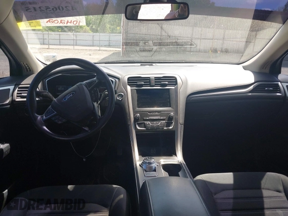 2020 Ford Fusion SE z VIN 3FA6P0H79LR118534, wystawiony jako IAAI lot #42065215 z przebiegiem 104 202 mil mil oraz . Historia ofert i sprzedaży dostępna na DreamBid. Obrazek 22.