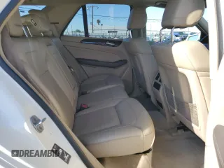 2012 Mercedes-Benz M 350 z VIN 4JGDA5HBXCA036533, wystawiony jako Copart lot #46351995 z przebiegiem 158 298 mil mil oraz Szkoda całkowita • Salvage title. Historia ofert i sprzedaży dostępna na DreamBid. Obrazek 12.