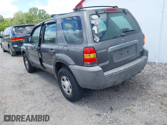 2006 Ford Escape XLS with VIN 1FMYU02Z46KA87526, listed as a IAAI auction lot 42142223 with 197,267 mi miles. Bid and sale history available at carsss.com. Image 14.