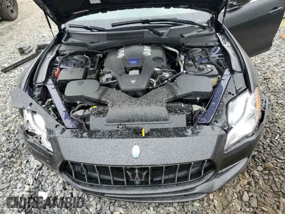 2017 Maserati Quattroporte z VIN ZAM56RRL0H1199204, wystawiony jako Copart lot #60826134 z przebiegiem 45 765 mil mil oraz Szkoda całkowita • Salvage title. Historia ofert i sprzedaży dostępna na DreamBid. Obrazek 11.
