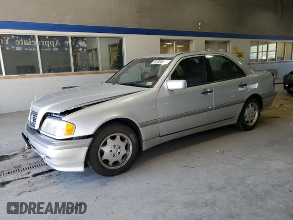 2000 Mercedes-Benz C 230 Kompressor with VIN WDBHA24G8YA838929, listed as a Copart auction lot 47300555 with Not Provided miles and Clean Title. Bid and sale history available at carsss.com. Image 1.