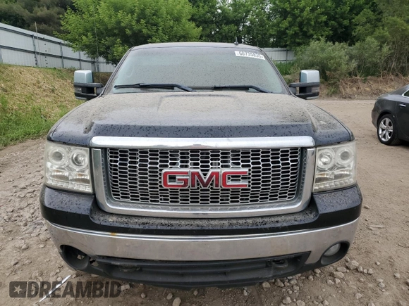 2008 GMC Sierra 1500 Work Truck z VIN 2GTEK133481143139, wystawiony jako Copart lot #60735835 z przebiegiem 198 049 mil mil oraz Czysty tytuł • Clean title. Historia ofert i sprzedaży dostępna na DreamBid. Obrazek 5.