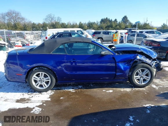 2014 Ford Mustang V6 with VIN 1ZVBP8EM7E5296964, listed as a IAAI auction lot 41325336 with 141,346 mi miles. Bid and sale history available at carsss.com. Image 13.