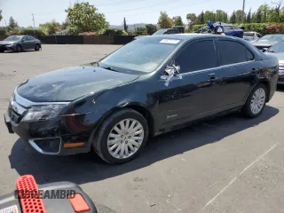 2010 Ford Fusion Hybrid z VIN 3FADP0L33AR185719, wystawiony jako Copart lot #59821115 z przebiegiem 154 019 mil mil oraz Tytuł czysty. Historia ofert i sprzedaży dostępna na DreamBid. Obrazek 1.