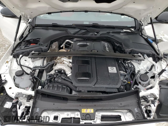 2024 Mercedes-Benz C 43 AMG z VIN W1KAF8HB8RR228611, wystawiony jako Copart lot #42020315 z przebiegiem 1 161 mil mil oraz Szkoda całkowita • Salvage title. Historia ofert i sprzedaży dostępna na DreamBid. Obrazek 12.