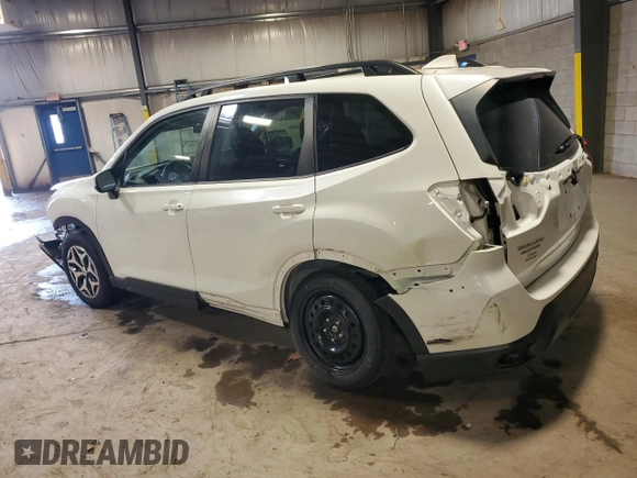 2023 Subaru Forester Premium с VIN JF2SKAEC5PH452213, выставлен на аукционе Copart как лот 62458905 с пробегом 13 180 миль миль и Списание • Salvage title. История ставок и продаж доступна на DreamBid. Изображение 2.