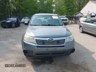 2009 Subaru Forester X с VIN JF2SH61659H738609, выставлен на аукционе IAAI как лот 42434424 с пробегом 218 580 миль миль и . История ставок и продаж доступна на DreamBid. Изображение 13.