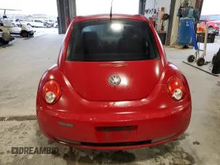 2006 Volkswagen New Beetle Coupe with VIN 3VWPW31C46M418152, listed as a Copart auction lot 81284064 with 151,246 mi miles and Clean Title. Bid and sale history available at carsss.com. Image 6.