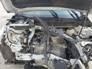 2018 GMC Acadia SLE z VIN 1GKKNSLAXJZ211380, wystawiony jako Copart lot #59950425 z przebiegiem Nie podano mil oraz Szkoda całkowita • Salvage title. Historia ofert i sprzedaży dostępna na DreamBid. Obrazek 12.