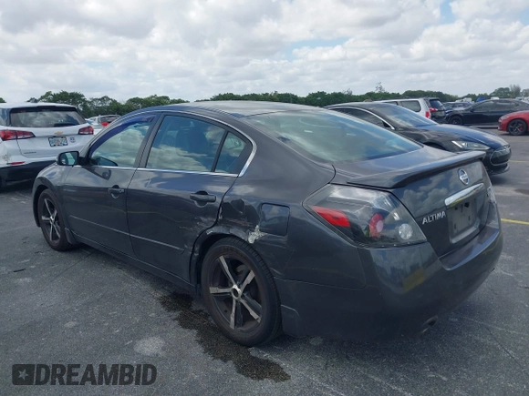 2009 Nissan Altima 3.5 SL with VIN 1N4BL21EX9N421848, listed as a IAAI auction lot 42065932 with 105,554 mi miles. Bid and sale history available at carsss.com. Image 6.