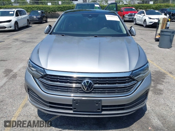 2022 Volkswagen Jetta SE с VIN 3VW7M7BU6NM004308, выставлен на аукционе IAAI как лот 42500472 с пробегом 47 717 миль миль и . История ставок и продаж доступна на DreamBid. Изображение 12.