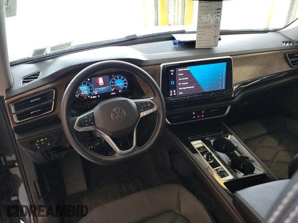 2024 Volkswagen Atlas SE with VIN 1V2HR2CA4RC557741, listed as a IAAI auction lot 42791846 with 20,380 mi miles and . Bid and sale history available at DreamBid. Image 16.