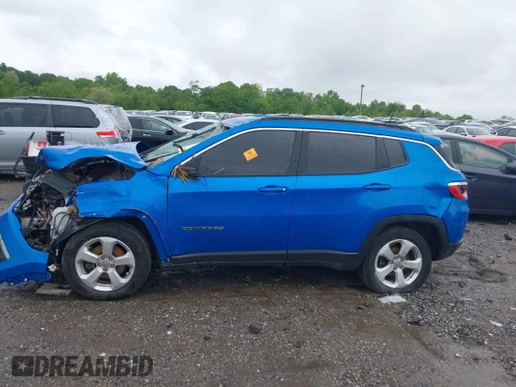 2021 Jeep Compass Altitude z VIN 3C4NJDBB0MT570078, wystawiony jako IAAI lot #42223102 z przebiegiem 41 537 mil mil oraz . Historia ofert i sprzedaży dostępna na DreamBid. Obrazek 15.