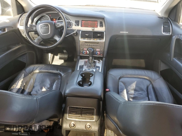 2008 Audi Q7 3.6L with VIN WA1AY74LX8D026677, listed as a Copart auction lot 46836015 with 201,566 mi miles and Salvage Title. Bid and sale history available at carsss.com. Image 8.