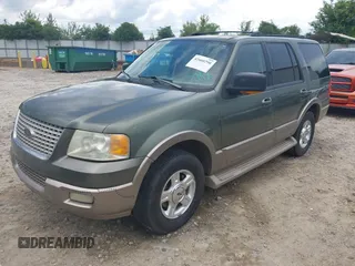 2004 Ford Expedition Eddie Bauer with VIN 1FMPU17LX4LA37632, listed as a IAAI auction lot 42660290 with 288,522 mi miles and . Bid and sale history available at DreamBid. Image 2.