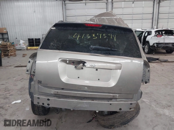 2008 Jeep Compass Sport with VIN 1J8FT47W68D580323, listed as a IAAI auction lot 41339594 with Not Provided miles. Bid and sale history available at carsss.com. Image 16.
