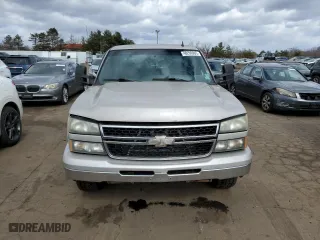 2006 Chevrolet Silverado 1500 LT1 with VIN 1GCEK19B36E139304, listed as a Copart auction lot 48290965 with 250,683 mi miles and Clean Title. Bid and sale history available at carsss.com. Image 5.