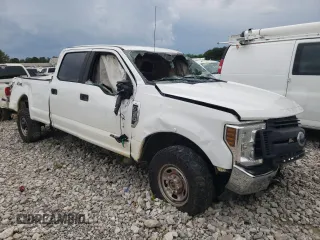 2019 Ford F-350 XL with VIN 1FT7W3BT5KED68105, listed as a Copart auction lot 84915334 with Not Provided miles and Salvage Title. Bid and sale history available at DreamBid. Image 4.
