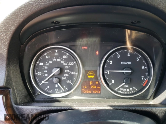 2011 BMW 3 Series 328i xDrive with VIN WBAPK5G50BNN80781, listed as a Copart auction lot 54330425 with 105,386 mi miles and Clean Title. Bid and sale history available at carsss.com. Image 9.