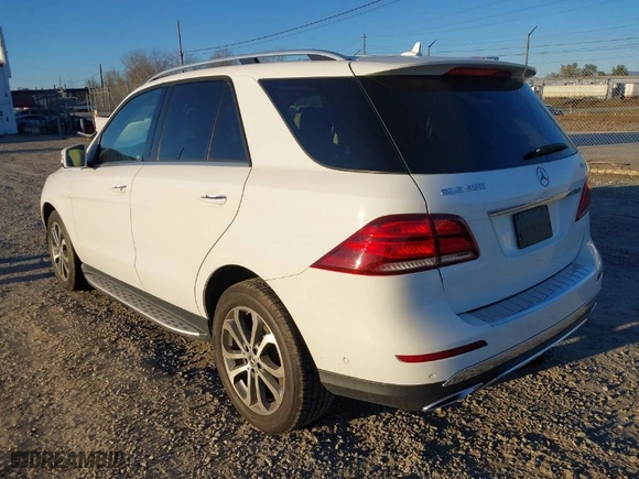 2018 Mercedes-Benz GLE with VIN 4JGDA5HB8JB041026, listed as a IAAI auction lot 41427715 with NaN miles. Bid and sale history available at carsss.com. Image 3.