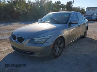2009 BMW 5 Series 528i with VIN WBANU53569C122787, listed as a IAAI auction lot 41286237 with Not Provided miles and . Bid and sale history available at carsss.com. Image 2.