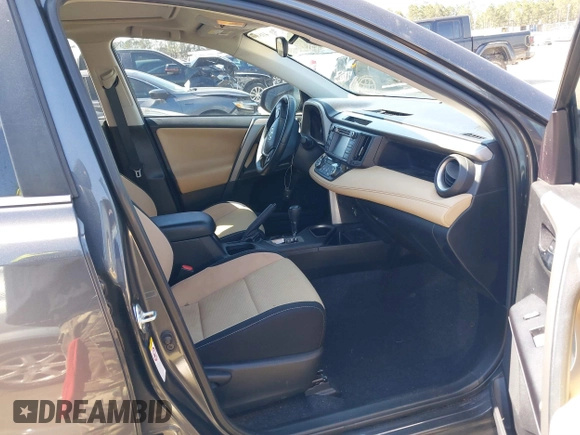 2018 Toyota RAV4 XLE with VIN 2T3WFREV9JW503136, listed as a IAAI auction lot 41815266 with 118,585 mi miles. Bid and sale history available at carsss.com. Image 5.