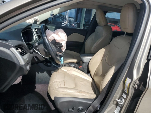 2016 Jeep Cherokee Limited z VIN 1C4PJMDS8GW244937, wystawiony jako Copart lot #54721405 z przebiegiem 151 655 mil mil oraz Szkoda całkowita • Salvage title. Historia ofert i sprzedaży dostępna na DreamBid. Obrazek 7.