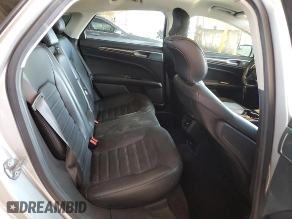 2015 Ford Fusion SE with VIN 3FA6P0HD5FR237093, listed as a Copart auction lot 53669625 with 118,125 mi miles and Salvage Title. Bid and sale history available at carsss.com. Image 10.