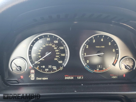 2013 BMW 5 Series 535i with VIN WBAFR7C58DC829173, listed as a Copart auction lot 45767075 with 242,524 mi miles and Salvage Title. Bid and sale history available at DreamBid. Image 9.
