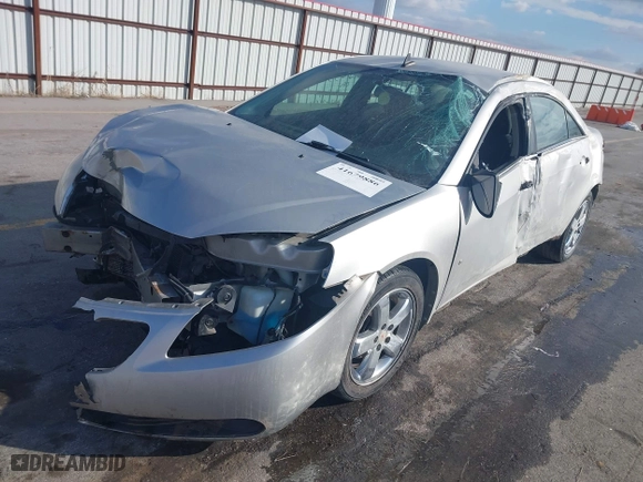 2008 Pontiac G6 GT with VIN 1G2ZH57N984225542, listed as a IAAI auction lot 41679886 with 127,502 mi miles. Bid and sale history available at carsss.com. Image 17.