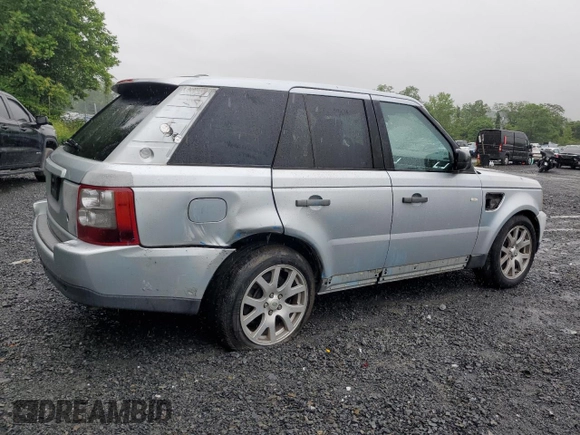 2009 Land Rover Range Rover Sport HSE with VIN SALSK25459A193479, listed as a Copart auction lot 61149845 with 124,104 mi miles and Salvage title. Bid and sale history available at DreamBid. Image 3.