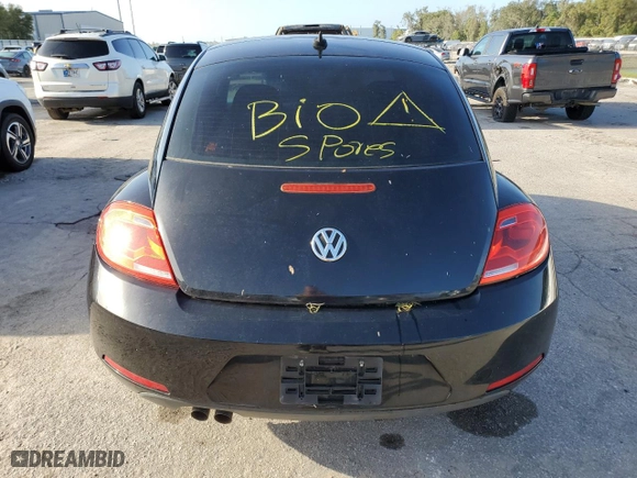 2012 Volkswagen Beetle 2.5L w/Sun PZEV with VIN 3VWJP7ATXCM642208, listed as a Copart auction lot 77436764 with 0 mi miles and Clean Title. Bid and sale history available at carsss.com. Image 6.