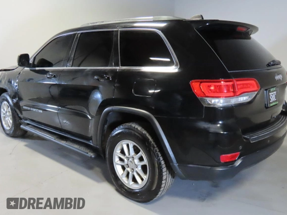 2018 Jeep Grand Cherokee Laredo E with VIN 1C4RJEAG0JC513620, listed as a Copart auction lot 63520735 with 67,654 mi miles and Clean title. Bid and sale history available at DreamBid. Image 4.