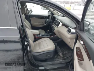 2016 Kia Sorento EX with VIN 5XYPH4A1XGG023621, listed as a IAAI auction lot 41583266 with 123,039 mi miles. Bid and sale history available at carsss.com. Image 5.