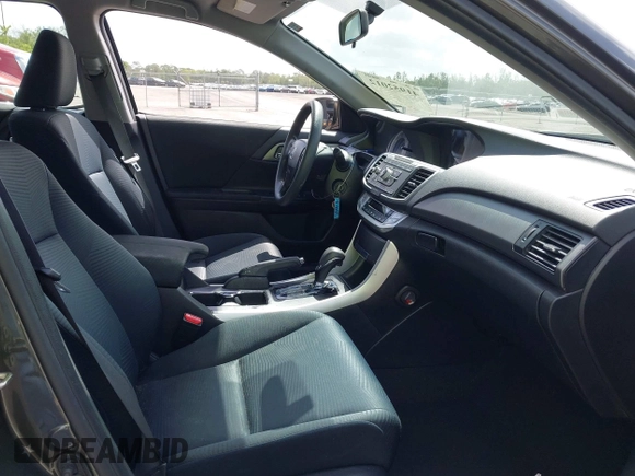 2014 Honda Accord LX z VIN 1HGCR2F39EA201009, wystawiony jako IAAI lot #41952012 z przebiegiem 104 403 mil mil oraz . Historia ofert i sprzedaży dostępna na DreamBid. Obrazek 5.