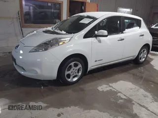 2015 Nissan LEAF SV with VIN 1N4AZ0CP4FC312192, listed as a IAAI auction lot 41557883 with 33,535 mi miles. Bid and sale history available at carsss.com. Image 2.
