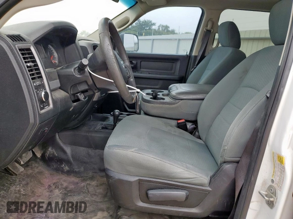 2018 Ram 2500 Tradesman with VIN 3C6UR5HJ2JG279165, listed as a Copart auction lot 49601845 with 157,129 mi miles and Salvage title. Bid and sale history available at DreamBid. Image 7.