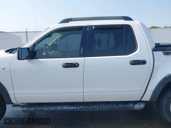 2007 Ford Explorer Sport Trac XLT with VIN 1FMEU51897UA51569, listed as a IAAI auction lot 42383925 with 175,114 mi miles and . Bid and sale history available at DreamBid. Image 15.
