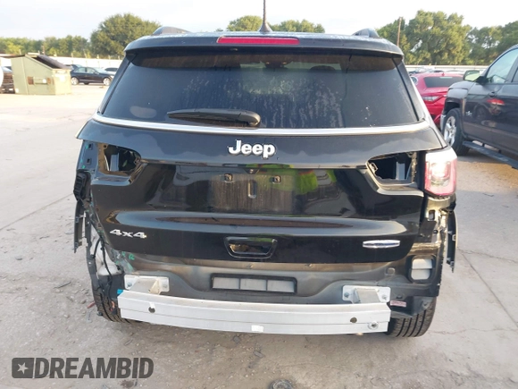 2024 Jeep Compass Latitude с VIN 3C4NJDBN4RT117244, выставлен на аукционе IAAI как лот 42702449 с пробегом 31 533 миль миль и . История ставок и продаж доступна на DreamBid. Изображение 17.
