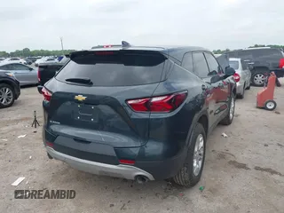 2019 Chevrolet Blazer z VIN 3GNKBBRA0KS699143, wystawiony jako IAAI lot #42147940 z przebiegiem 45 734 mil mil oraz . Historia ofert i sprzedaży dostępna na DreamBid. Obrazek 4.