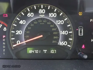 2008 Honda Odyssey EX-L with VIN 5FNRL38668B110203, listed as a IAAI auction lot 41945944 with 184,701 mi miles. Bid and sale history available at carsss.com. Image 7.