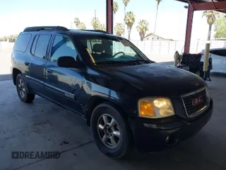 2003 GMC Envoy XL SLE with VIN 1GKES16S136187771, listed as a IAAI auction lot 42084707 with 123,122 mi miles. Bid and sale history available at carsss.com. Image 1.