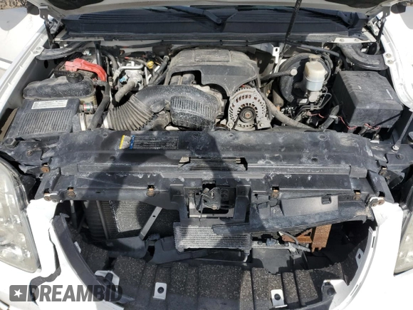 2008 GMC Yukon XL z VIN 1GKFK66898J106607, wystawiony jako Copart lot #47481335 z przebiegiem 214 283 mil mil oraz Szkoda całkowita • Salvage title. Historia ofert i sprzedaży dostępna na DreamBid. Obrazek 12.