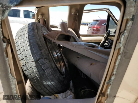 1992 Ford F-150 with VIN 1FTEX15N3NKA00727, listed as a Copart auction lot 57169714 with Not Provided miles and Salvage Title. Bid and sale history available at carsss.com. Image 10.