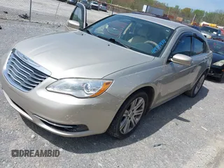 2013 Chrysler 200 Touring with VIN 1C3CCBBB9DN632877, listed as a IAAI auction lot 41935934 with 156,677 mi miles. Bid and sale history available at carsss.com. Image 2.