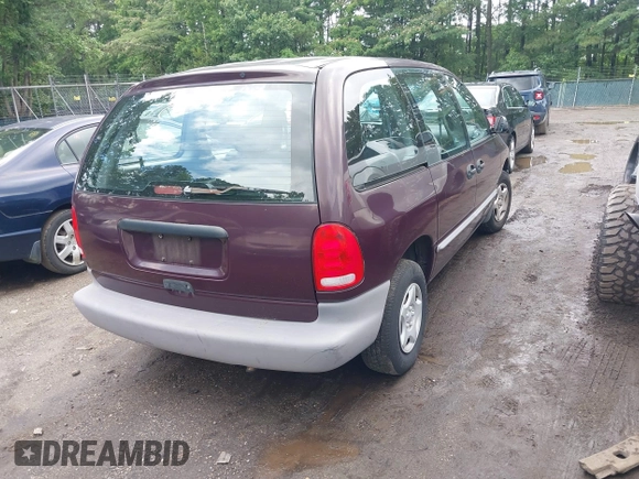 2000 Dodge Caravan with VIN 2B4FP25B7YR685222, listed as a IAAI auction lot 42508555 with 139,970 mi miles and . Bid and sale history available at DreamBid. Image 4.