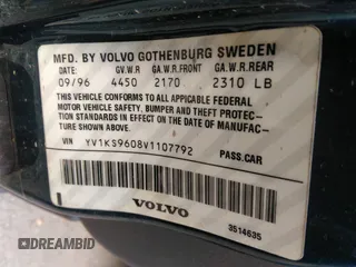 1997 Volvo S90 with VIN YV1KS9608V1107792, listed as a IAAI auction lot 38336416 with 146,975 mi miles. Bid and sale history available at carsss.com. Image 9.