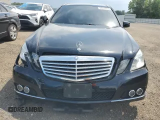 2011 Mercedes-Benz E 350 Luxury with VIN WDDHF8HB6BA498715, listed as a Copart auction lot 60432825 with 100,732 mi miles and Salvage title. Bid and sale history available at DreamBid. Image 5.